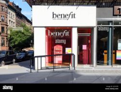 Benefit Cosmetics Chestnut Street Menawarkan Kecantikan Alami